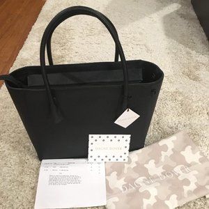 NWT Dagne Dover Signature 15" Tote in Legend Size Black Onyx Stingray Leather
